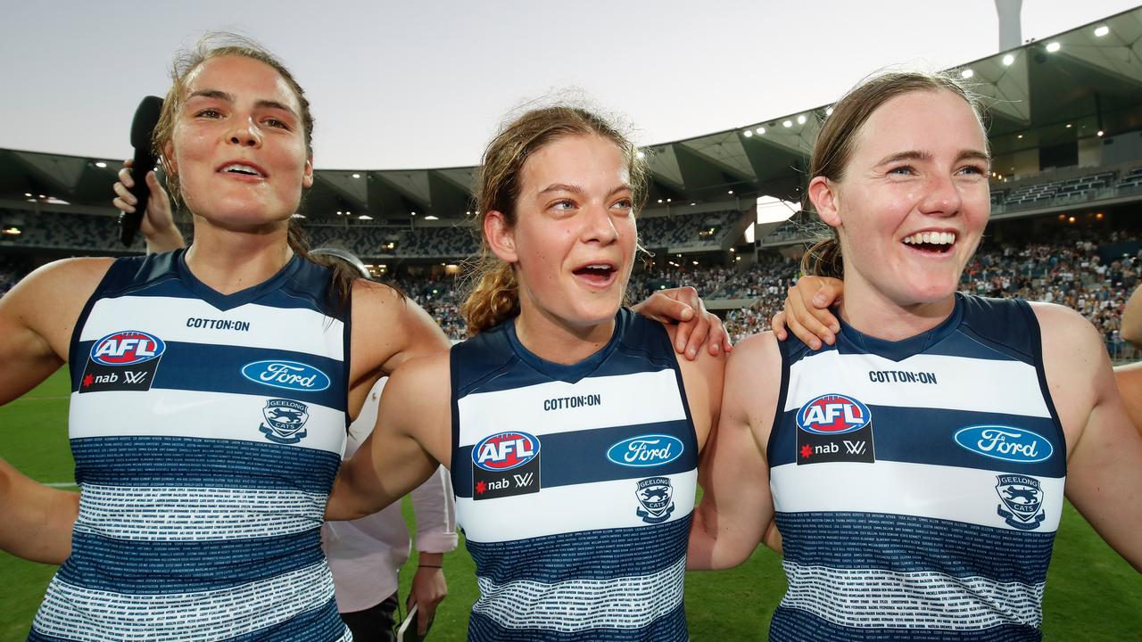 Nina Morrison (centre) was awarded a perfect 10 from the coaches. Photo: Adam Trafford/AFL Media/Getty Images