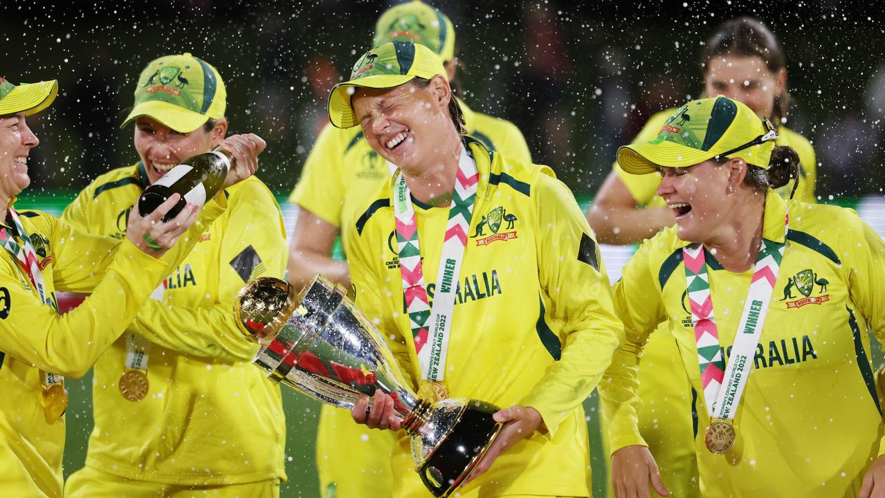 Meg Lanning celebrates with teammates. Picture: Peter Meecham/Getty Images