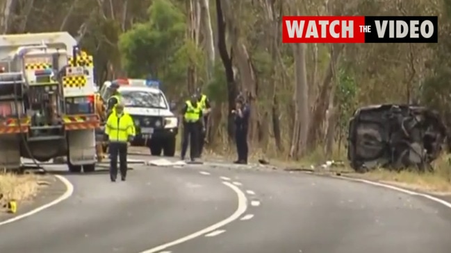 Man killed in Adelaide Hills crash (7NEWS)