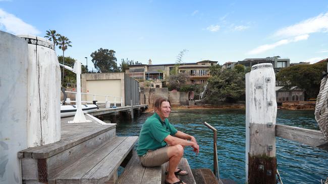 Hotelier Jerry Schwartz, who owns 14 hotels in Sydney city, NSW regional areas and southeast Queensland. Picture: John Feder