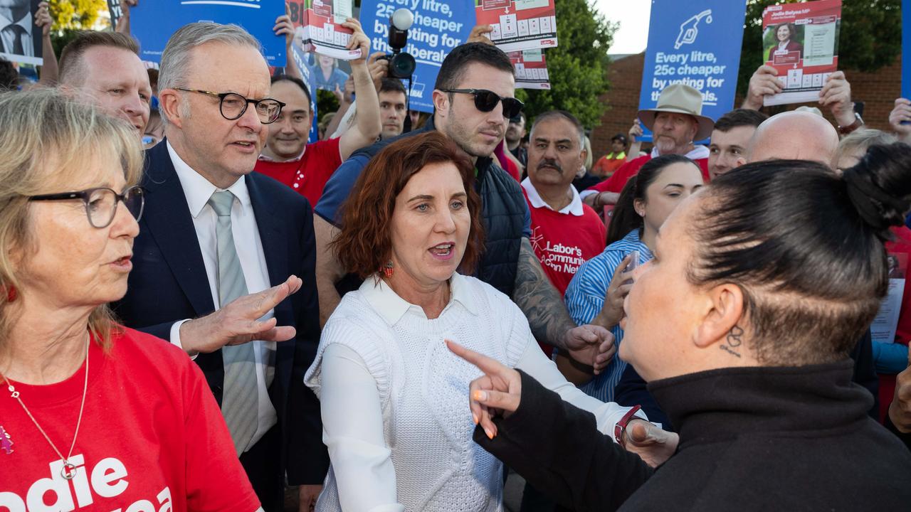 ‘Piece of s**t’: Albo sprayed over Medicare