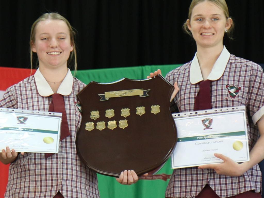 Saint Mary’s Catholic College 2023 Principal’s Award. Ariel Lynagh and Adrienne Howard.