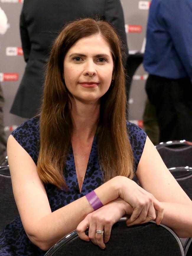 Catherine Yeoman put an NDIS question to the prime minister at the leaders’ debate. Picture: Steve Pohlner