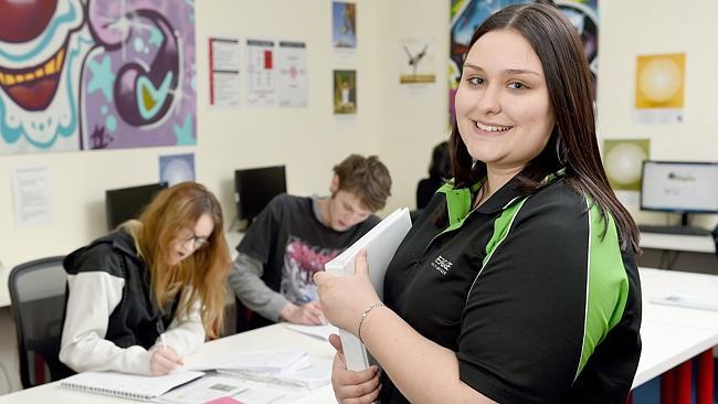 young worker for 5000 jobs in 50 days campaign
