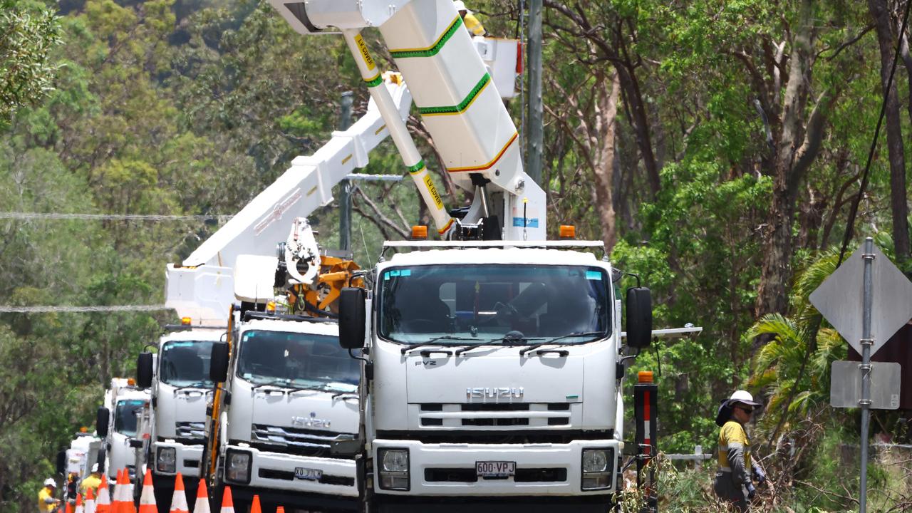 Thousands of Gold Coast homes without power