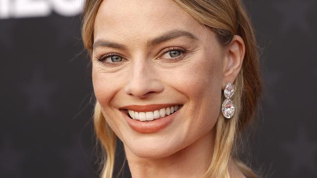 SANTA MONICA, CALIFORNIA - JANUARY 14: Margot Robbie attends the 29th Annual Critics Choice Awards at Barker Hangar on January 14, 2024 in Santa Monica, California. (Photo by Frazer Harrison/Getty Images)