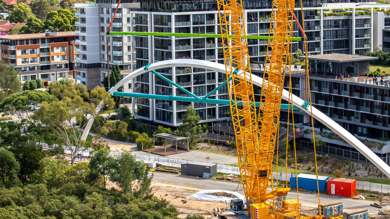 Parramatta's Alfred Street Bridge arch was lifted into place on Thursday April 13.