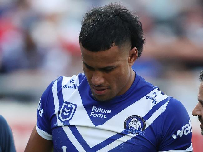 SYDNEY, AUSTRALIA - MARCH 08:  Stephen Crichton of the Bulldogs is attended to by trainers during the round one NRL match between St George Illawarra Dragons and Canterbury Bulldogs at Netstrata Jubilee Stadium, on March 08, 2025, in Sydney, Australia. (Photo by Mark Metcalfe/Getty Images)