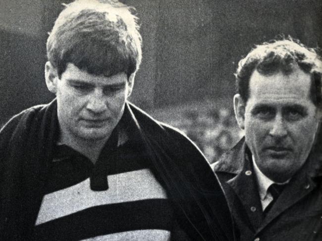 Kevin Threlfall (right) with Sam Newman and trainer Barry Finn. Picture: Geelong Advertiser/Bob Gartland collection