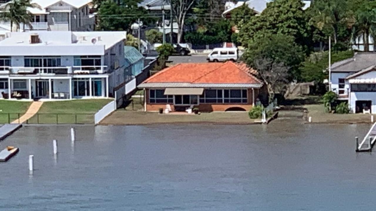 Paul Spottiswood snapped these pics from his Hamilton apartment balcony today about 11.30am, showing how high the tide rose. 