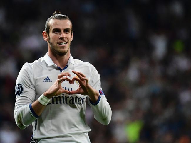 Gareth Bale signs new £18m-a-year Real Madrid contract until 2022, ending  Man Utd speculation