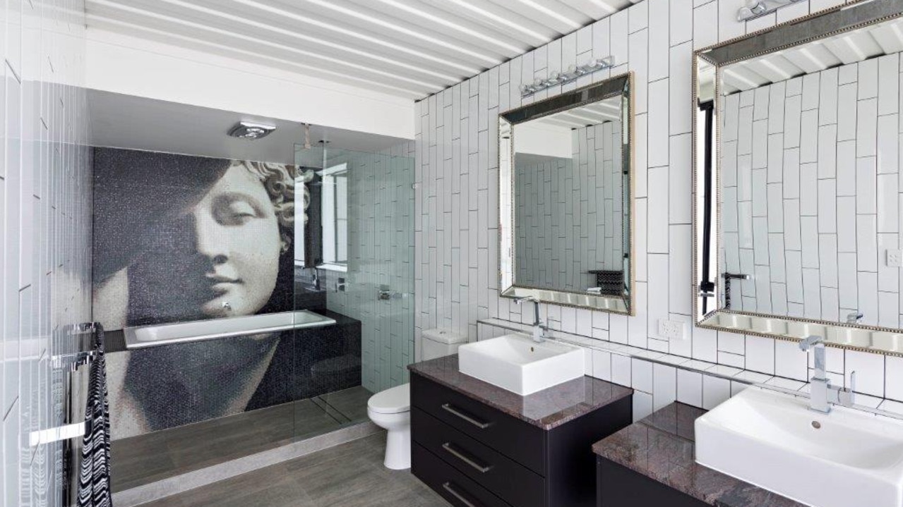 The bathroom is stylish and chic. Picture: Grand Designs Australia / Foxtel