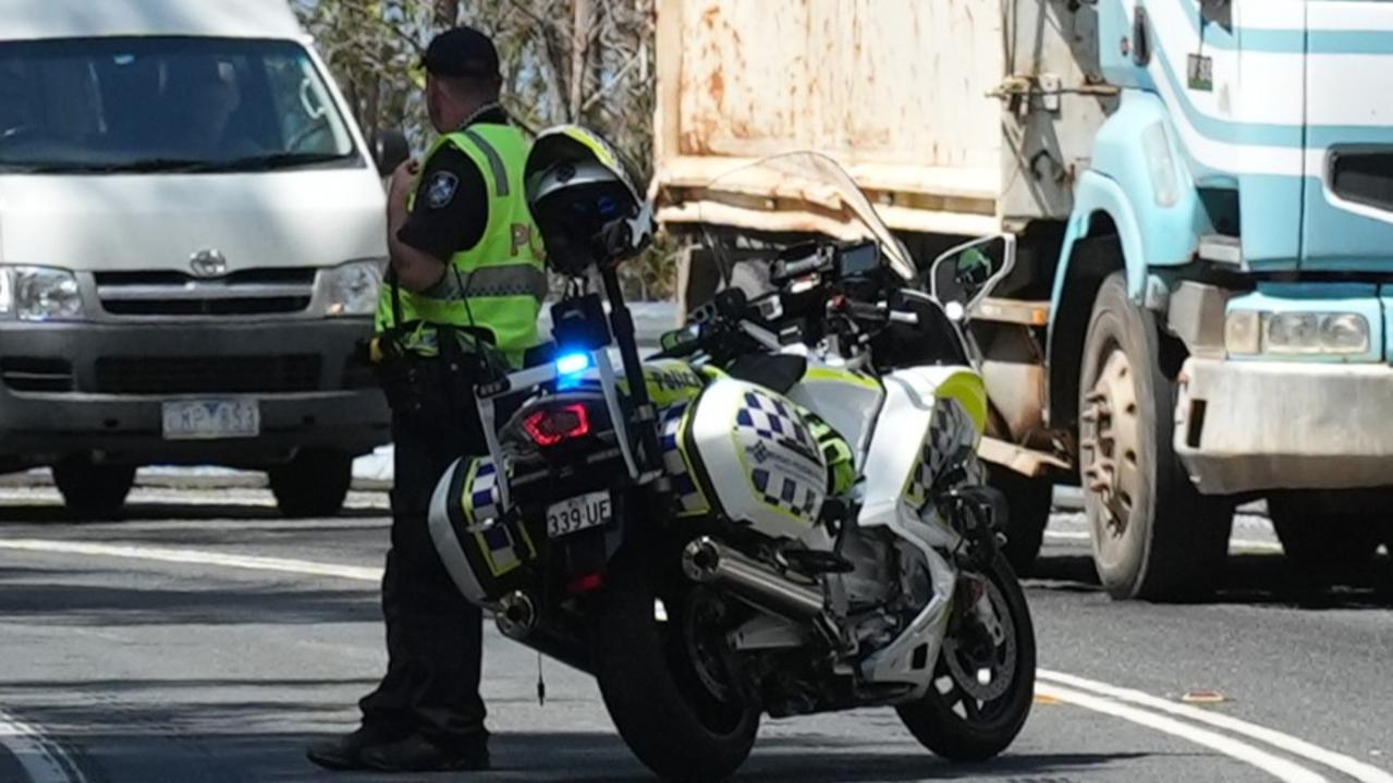 Hinterland head-on: Major Coast road shut after serious crash