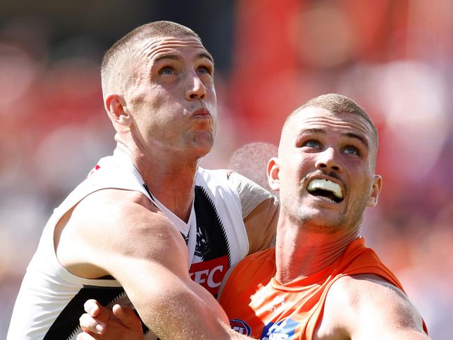 SYDNEY, AUSTRALIA - MARCH 09: Darcy Cameron of the Magpies and Kieren Briggs of the Giants compete in a ruck contest during the 2025 AFL Opening Round match between the GWS Giants and the Collingwood Magpies at ENGIE Stadium on March 9, 2025 in Sydney, Australia. (Photo by Michael Willson/AFL Photos via Getty Images)