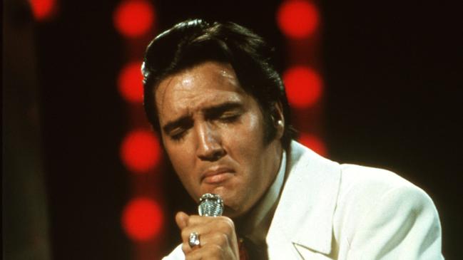 Rock and roll musician Elvis Presley performing on the Elvis comeback TV special on June 27, 1968. (Photo by Michael Ochs Archives/Getty Images)