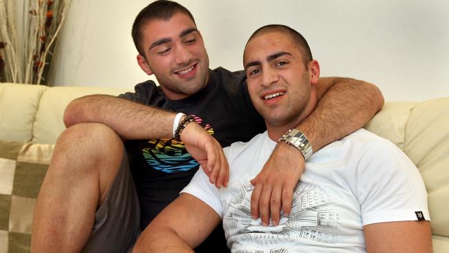 Jon Mannah (L), here with brother Tim, died in 2013.