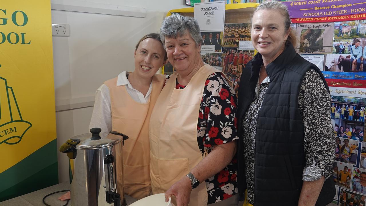 Kathryn Philippou, Beverley Miller and Leanne Sinclair at the Dorrigo Show, November 24, 2023. Picture: Chris Knight