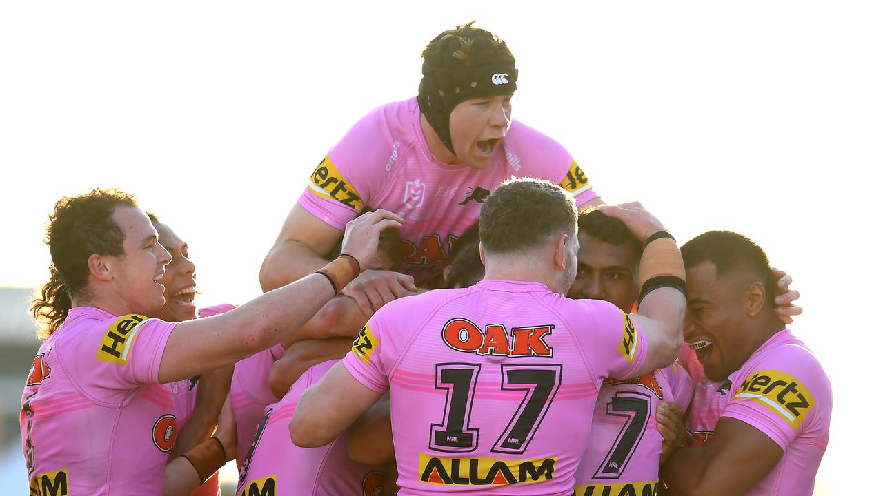 Tevita Pangai Junior celebrates a try (Photo by Albert Perez/Getty Images)