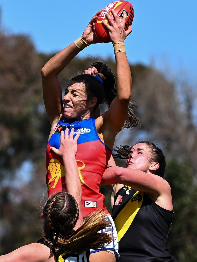 Lions’ Tahlia Hickie with a grab. Picture: Getty