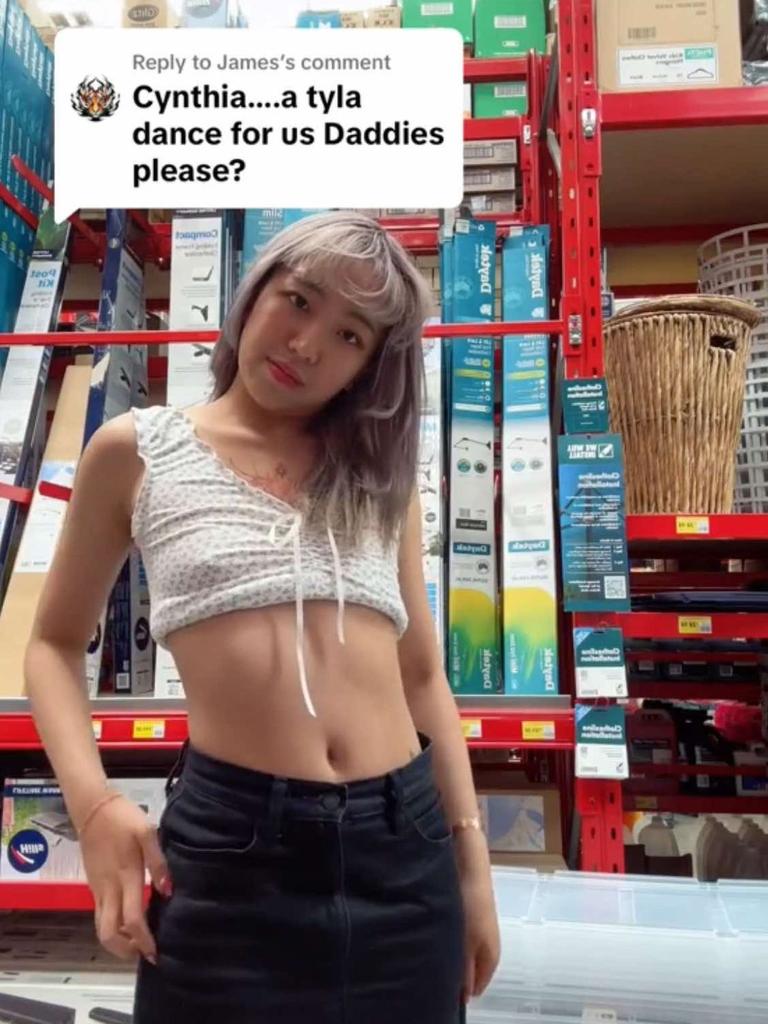 Perth OnlyFans star banned from Bunnings over sexual videos | news.com.au —  Australias leading news site