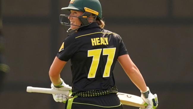 Alyssa Healy’s run of single figure scores continued in the tri-series final.