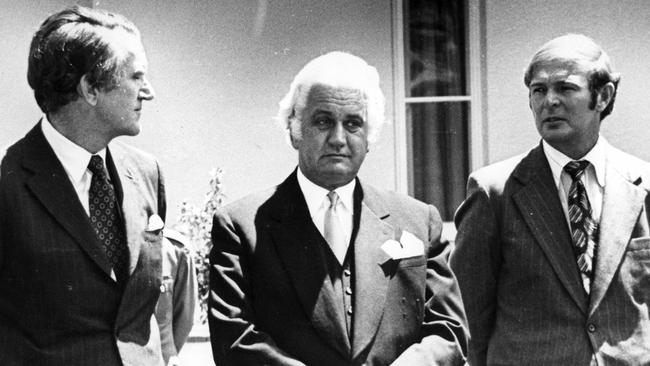 Caretaker Prime Minister Malcolm Fraser, Governor-General Sir John Kerr and caretaker deputy prime minister Doug Anthony in 1975.