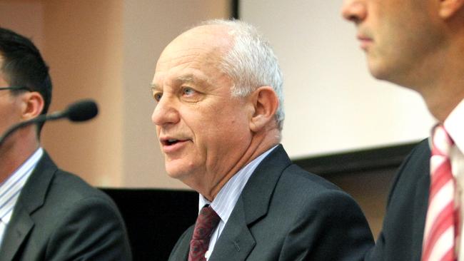 Ray Finkelstein at the Media inquiry of 2012.