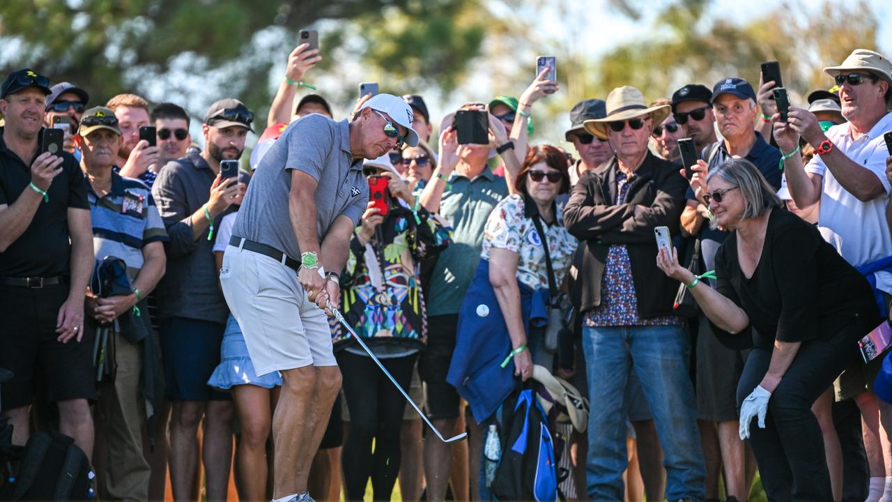 Phil Mickelson plays a chip shot on to green on the 9th hole during day two of Liv Golf Adelaide. Picture: Asanka Ratnayake/Getty Images