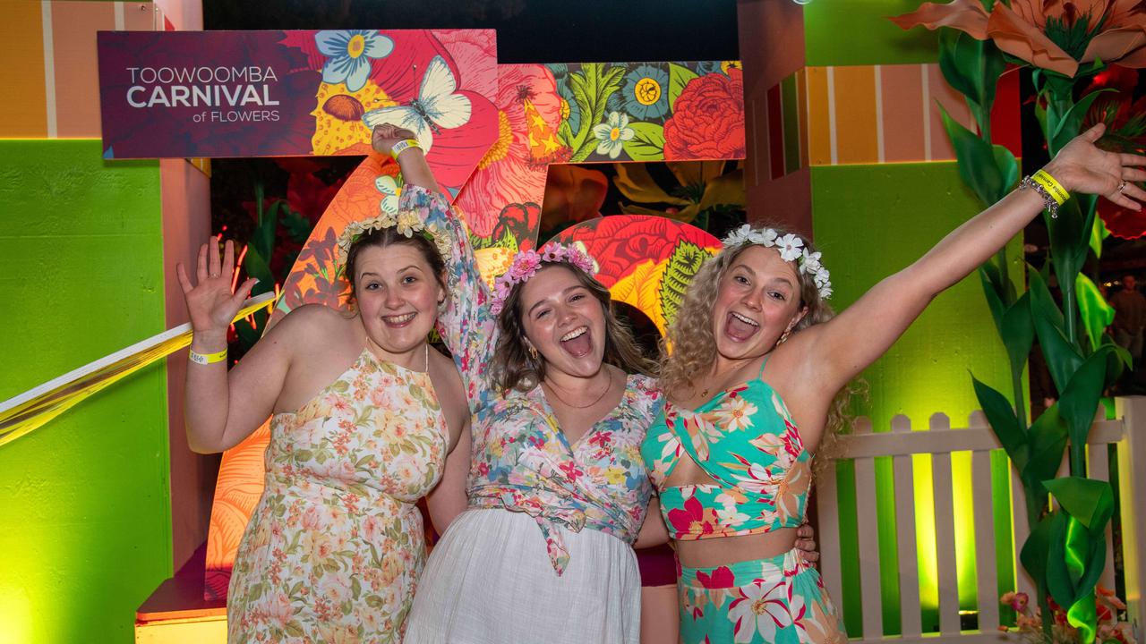 (From left) Abi Davidson, Innika Parke and Kelsey Pukallus. Toowoomba Carnival of Flowers Festival of Food and Wine. Friday, September 13, 2024. Picture: Nev Madsen