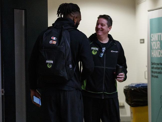 Simon Mitchell and Alan Williams meet for the first time. Picture: SEM Phoenix Media