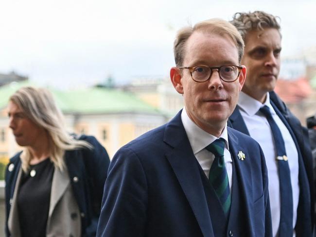 New Minister of Foreign Affairs Tobias Billstrom arrives for a group photo in front of the Parliament in Stockholm, on October 18, 2022. (Photo by Jonathan NACKSTRAND / AFP)