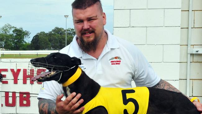 Ex-dog trainer convicted of bestiality commits another crime