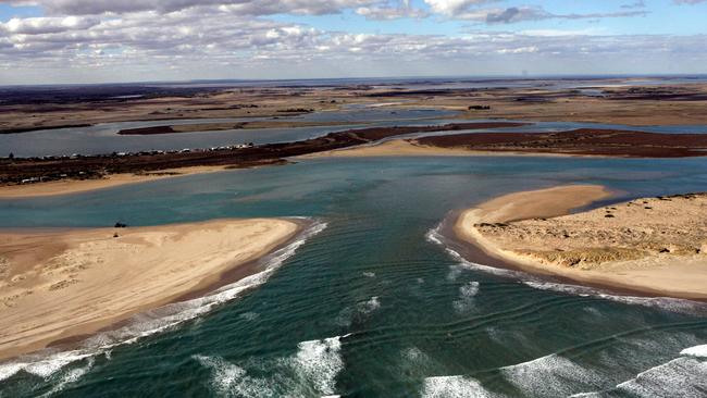 The Murray Mouth, where the river water hits the Coorong.