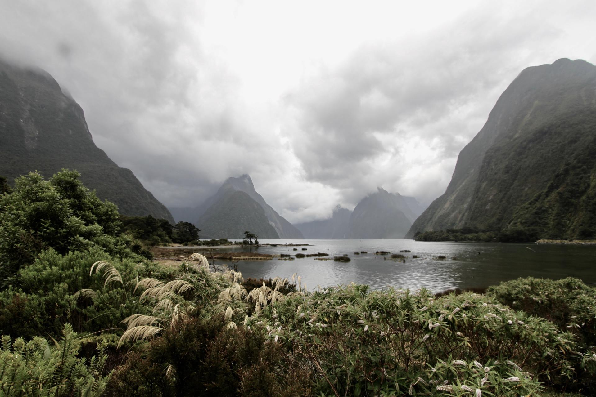 14 Of The Most Beautiful Places In New Zealand Vogue Australia