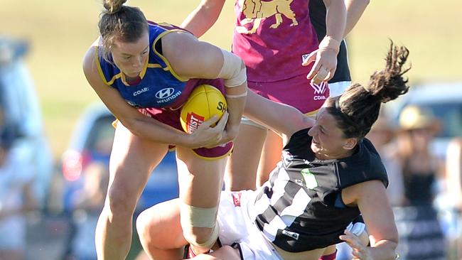 Brittany Gibson shows her trademark attack on the football. Picture: Getty Images