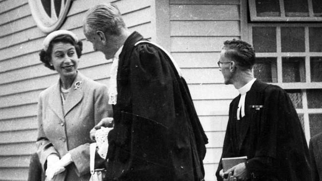 Queen Elizabeth leaves St Andrew's Presbyterian Church, Warburton, with the Rt. Rev. A.C. Watson, Moderator of the Presbyterian Church.