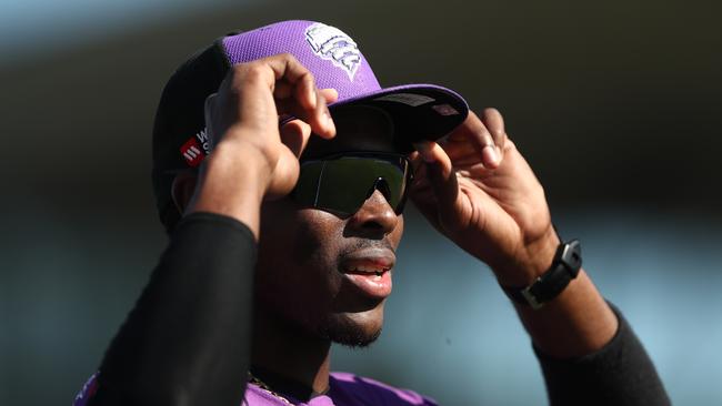 Jofra Archer comes in with the Hurricanes on the double game round. (Photo by Mark Metcalfe/Getty Images)