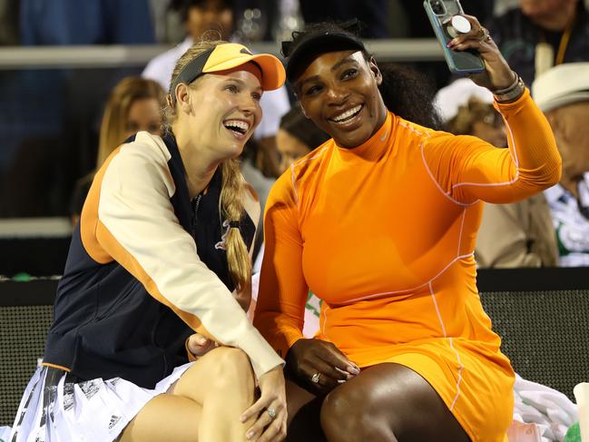 Caroline Wozniacki and Serena Williams take a selfie in 2020. Picture: Michael Bradley/AFP.