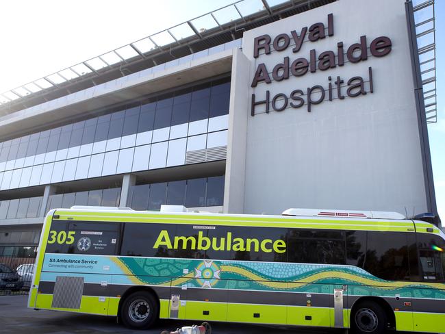 ADELAIDE, AUSTRALIA - NewsWire Photos May 31, 2024: Ambulances parked  at the Royal Adelaide Hospital. Ramping Picture: NewsWire / Kelly Barnes