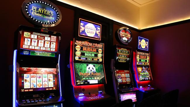 The cashless gaming trial has been significantly expanded, with 4485 new machines taking part. Picture: NCA NewsWire/ Gaye Gerard