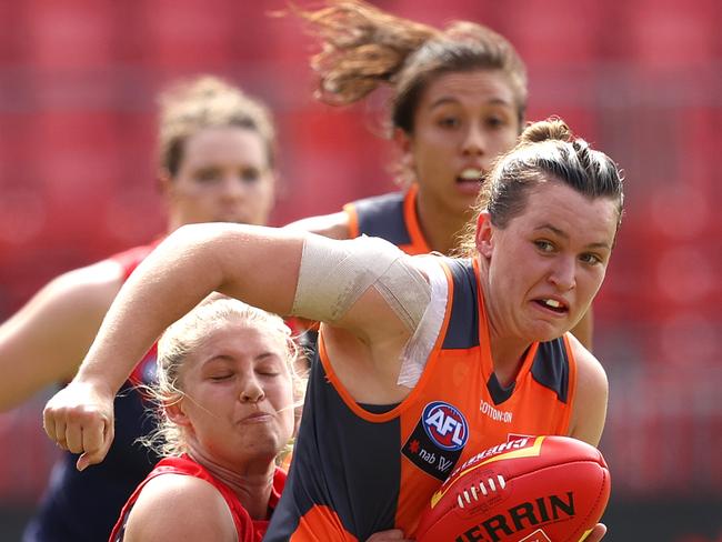 Alyce Parker under pressure during the AFLW Semi Final between the GWS Giants and Melbourne Demons at Giants Stadium. Picture. Phil Hillyard