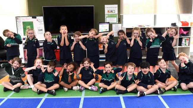 Holy Spirit PS Class FH. Back Row L/R. Ashley Wilkinson, Isla Majewski, Charlie Stow,Tom Kelly, Winnie Harris, Peggy Slattery, Freddie Spzponar, Maive Jovanovic, Grace Woodhouse, Francesca Icon, Margot Simpkin Front Row L/R: Harriett Ruggles, Matilda Bonanno, Charlie Djugum, Frankie Peters, Bethany O’Callaghan, Hugo Bouch, William Armstrong, Rayan Walid, Lewis Portella, Archie Harding
