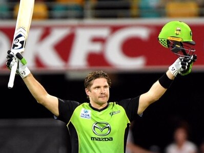 BRISBANE, AUSTRALIA - JANUARY 17: Shane Watson of the Thunder celebrates scoring a century of runs during the Big Bash League match between the Brisbane Heat and the Sydney Thunder at The Gabba on January 17, 2019 in Brisbane, Australia. (Photo by Bradley Kanaris/Getty Images)