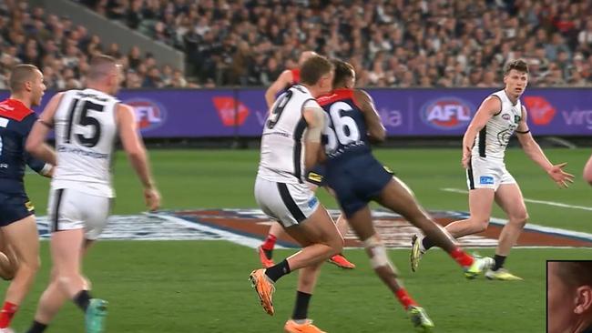 Kysaiah Pickett's bump on Patrick Cripps. Picture: Fox Footy