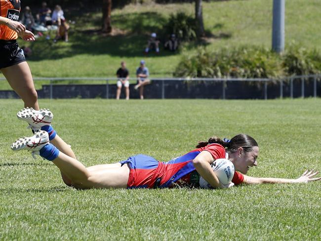 Makenzi Nelson scores. Picture: Michael Gorton