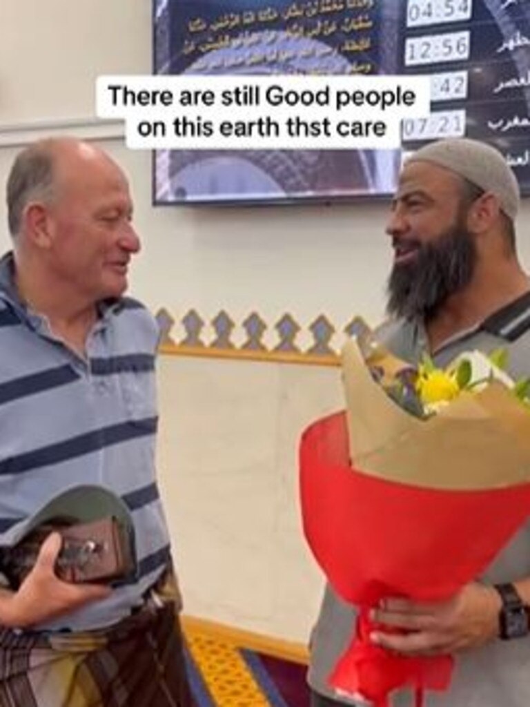 He was told his act helps prove “there’s still hope in the world”. Picture: TikTok@aussiemammoth1