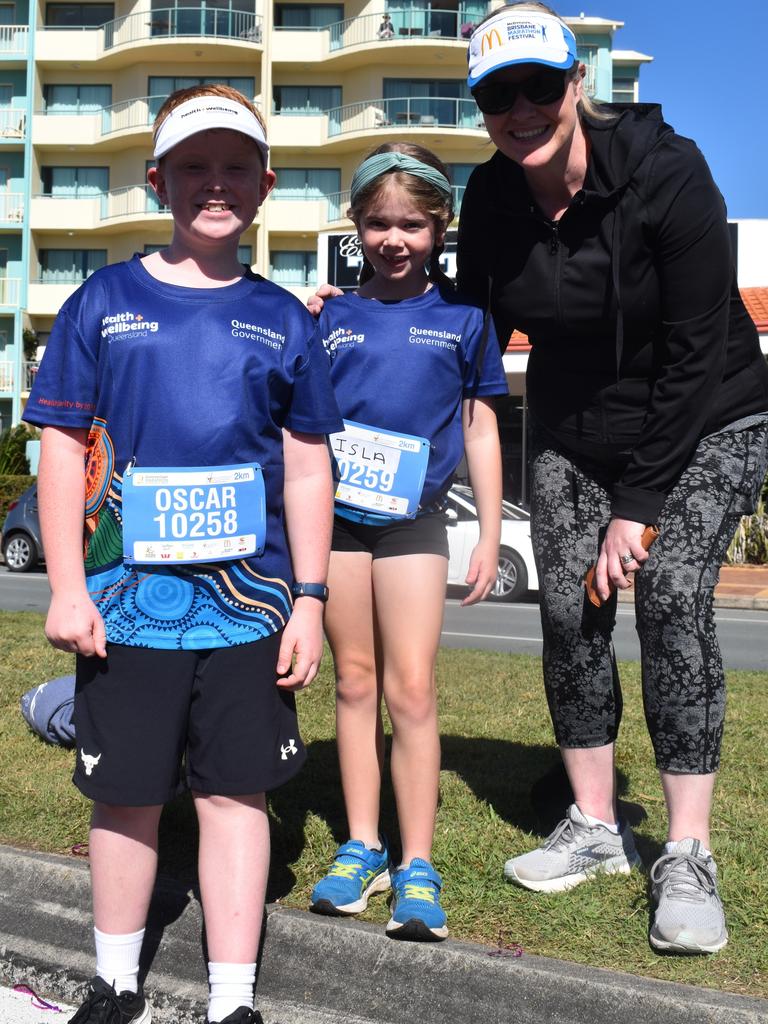 Oscar and Isla Broad with Clare Murray at the 2022 Sunshine Coast Marathon. Picture: Eddie Franklin