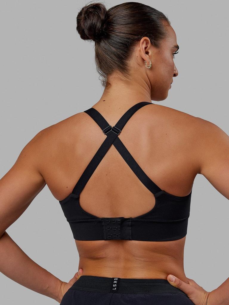 Accelerate Sports Bra. Picture: LSKD.