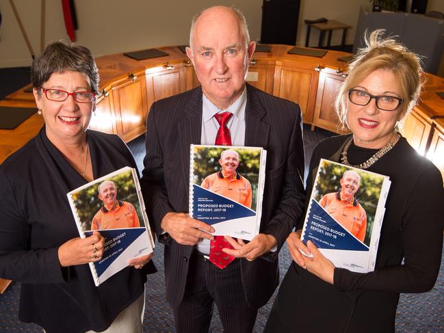 Peter Dorling, centre, pictured with former Geelong council administrators Laurinda Gardner, left, and Kathy Alexander, right. Picture: Jay Town.