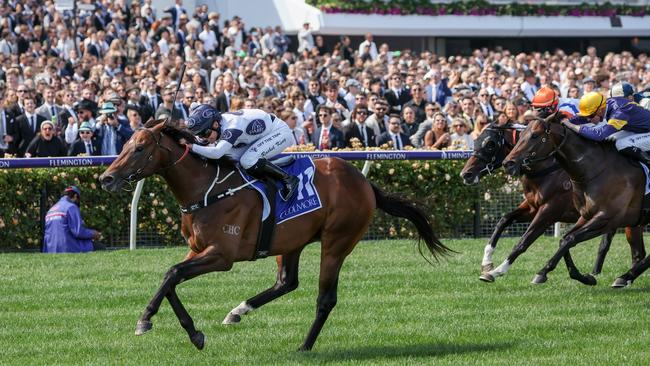 Ozzmosis wins the Coolmore Stud Stakes.